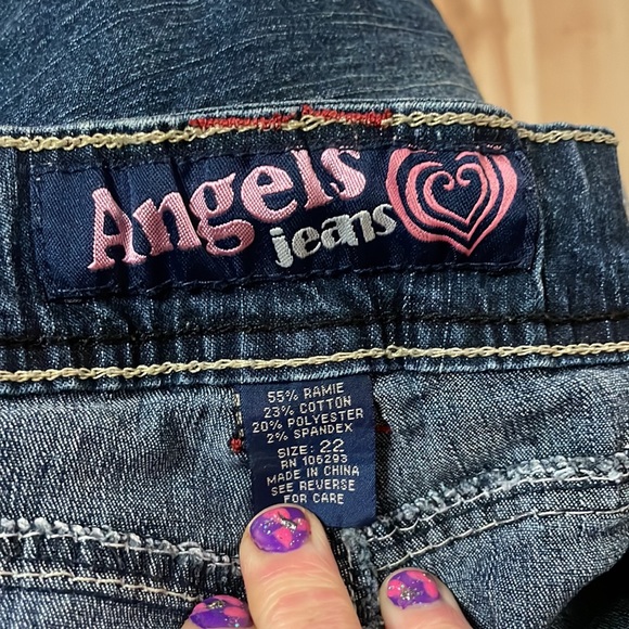 Angels Jeans shorts GUC - Picture 3 of 3